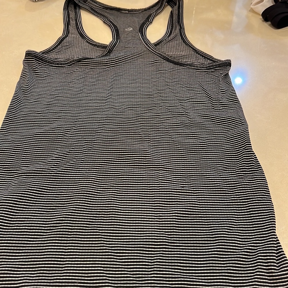 Tank - Picture 2 of 2